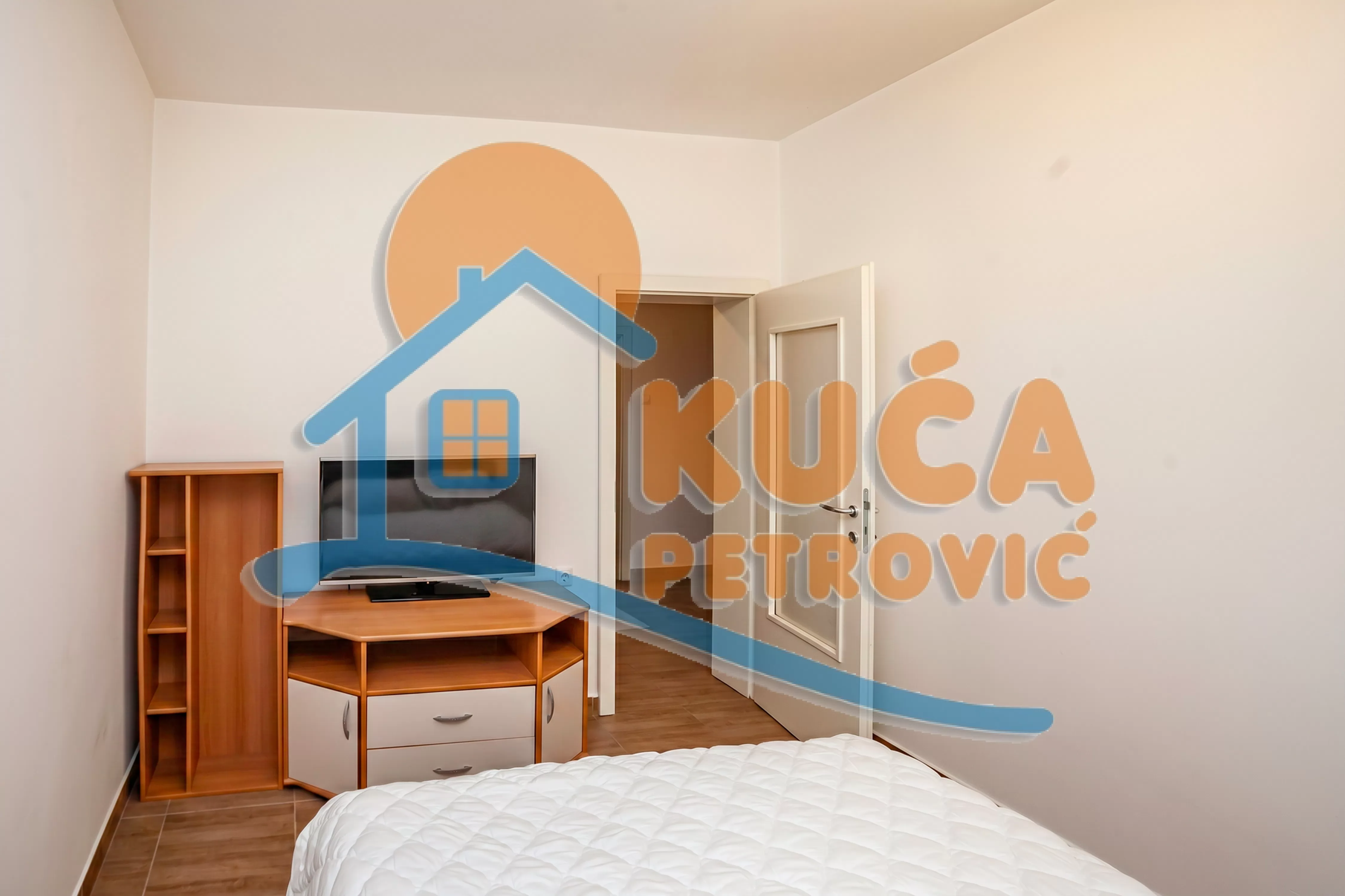 četvorosoban stan, 77 m2, Durlan, Matejevački put ID: p-016821 7