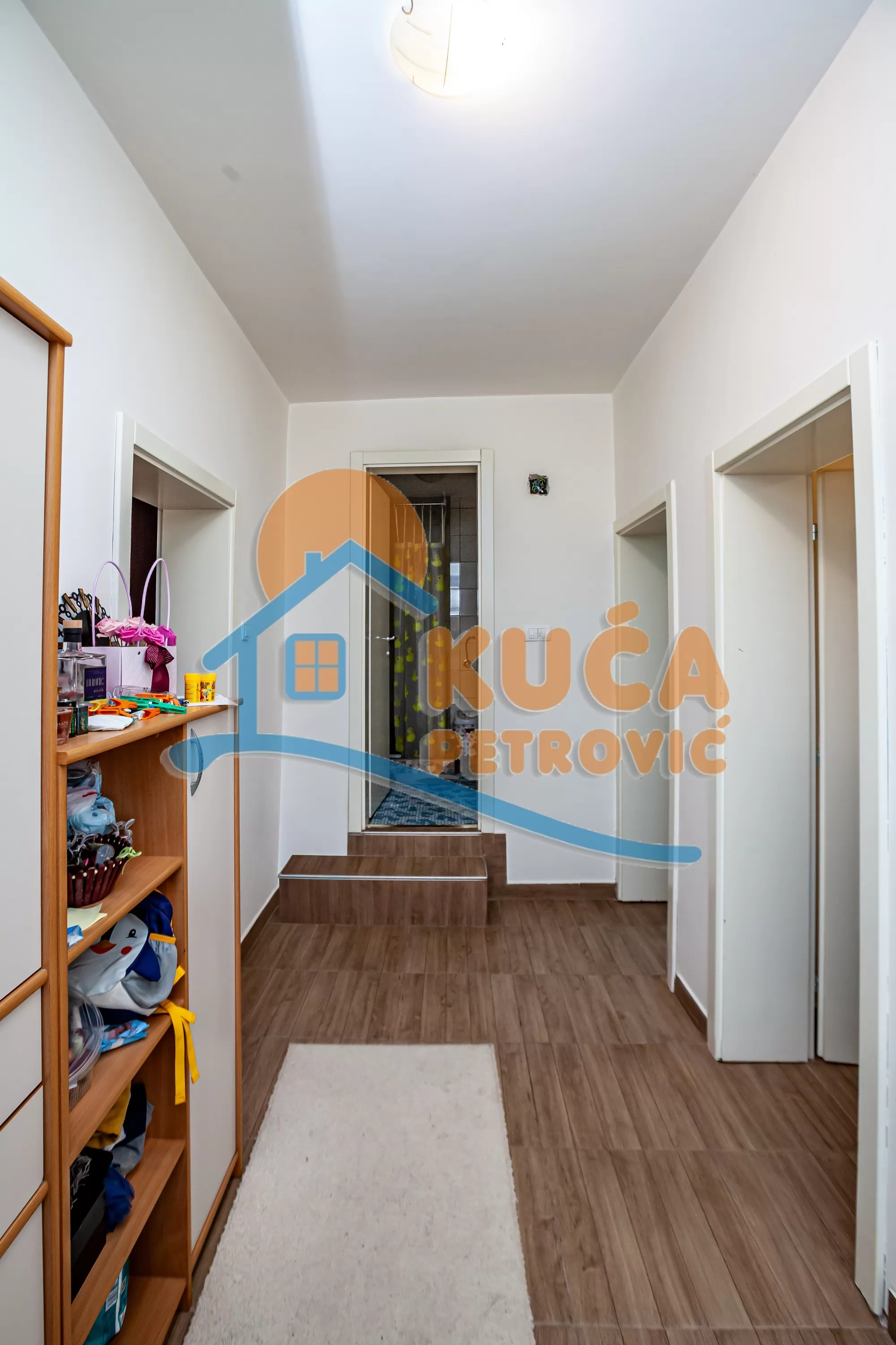 četvorosoban stan, 77 m2, Durlan, Matejevački put ID: p-016821 9