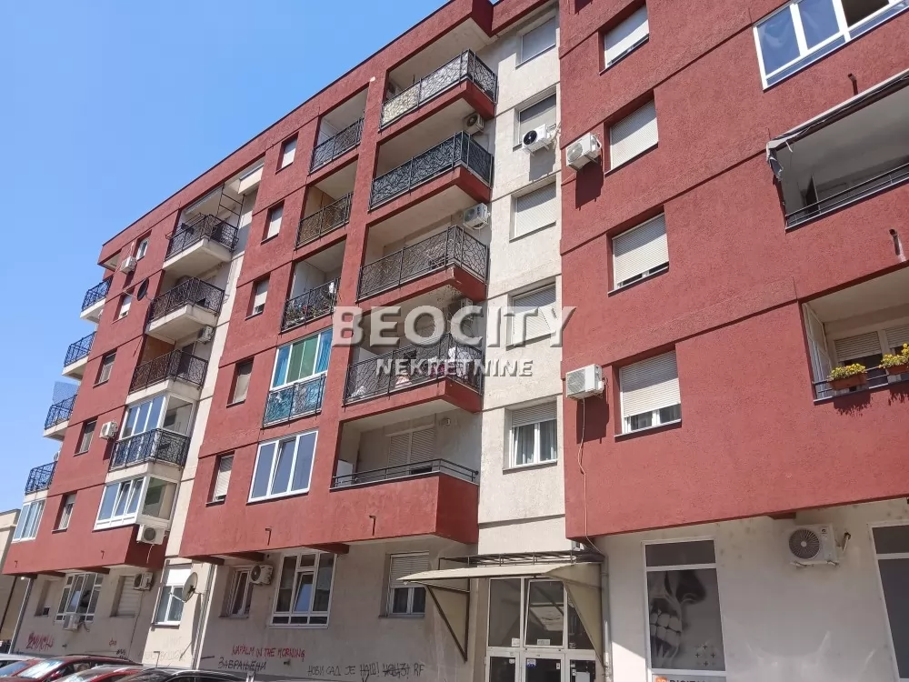 Dvosoban stan, 47 m2, Bulevar Evrope ID: 133437 1