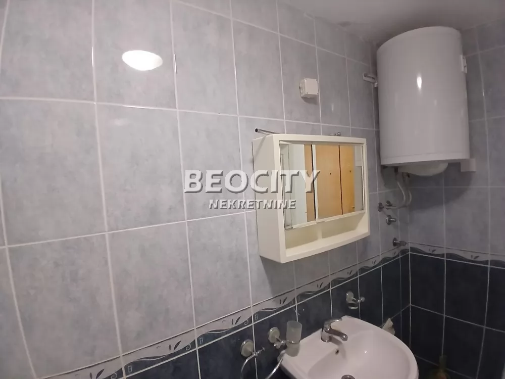 Dvosoban stan, 47 m2, Bulevar Evrope ID: 133437 8