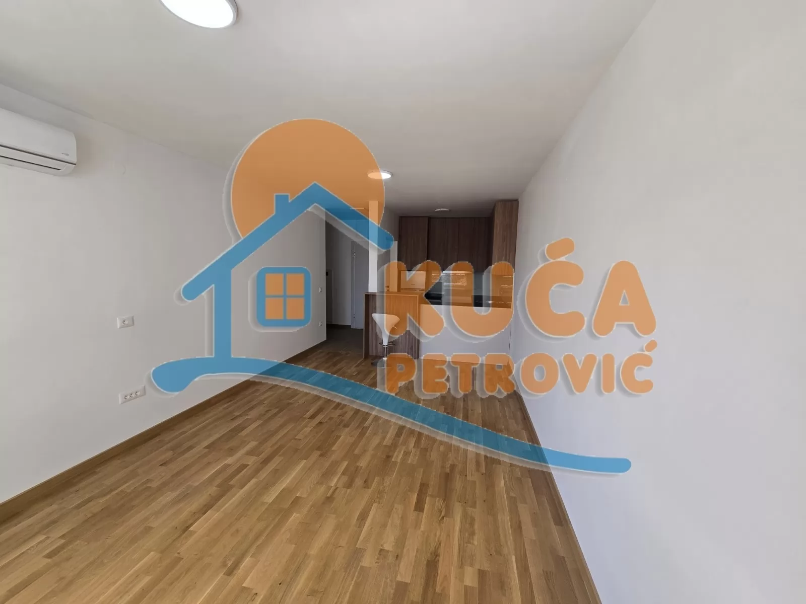 Dvosoban stan, 64 m2, Pantelej, Hadži-Prodanova ID: i-016822 1