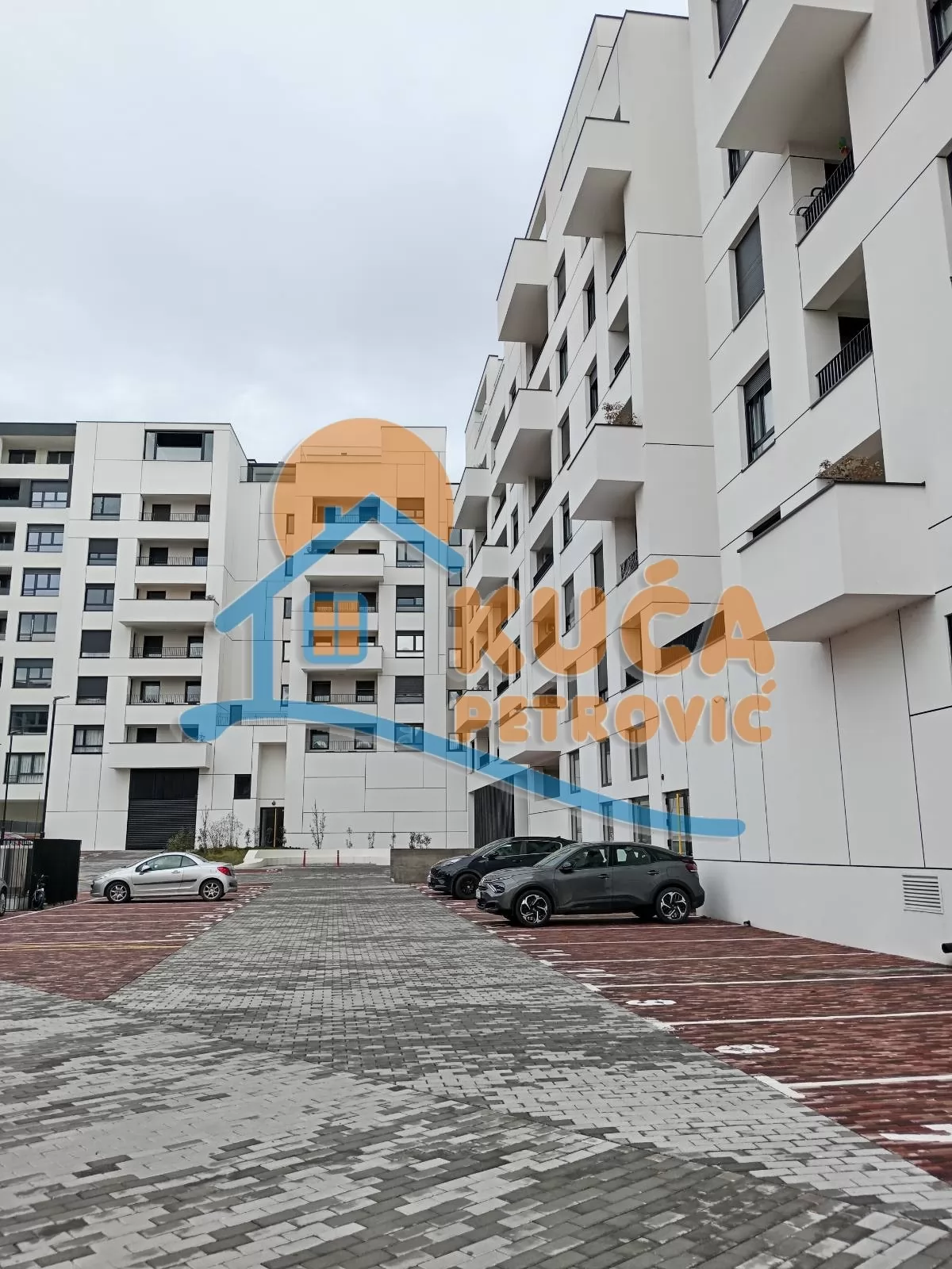 Dvosoban stan, 64 m2, Pantelej, Hadži-Prodanova ID: i-016822 23