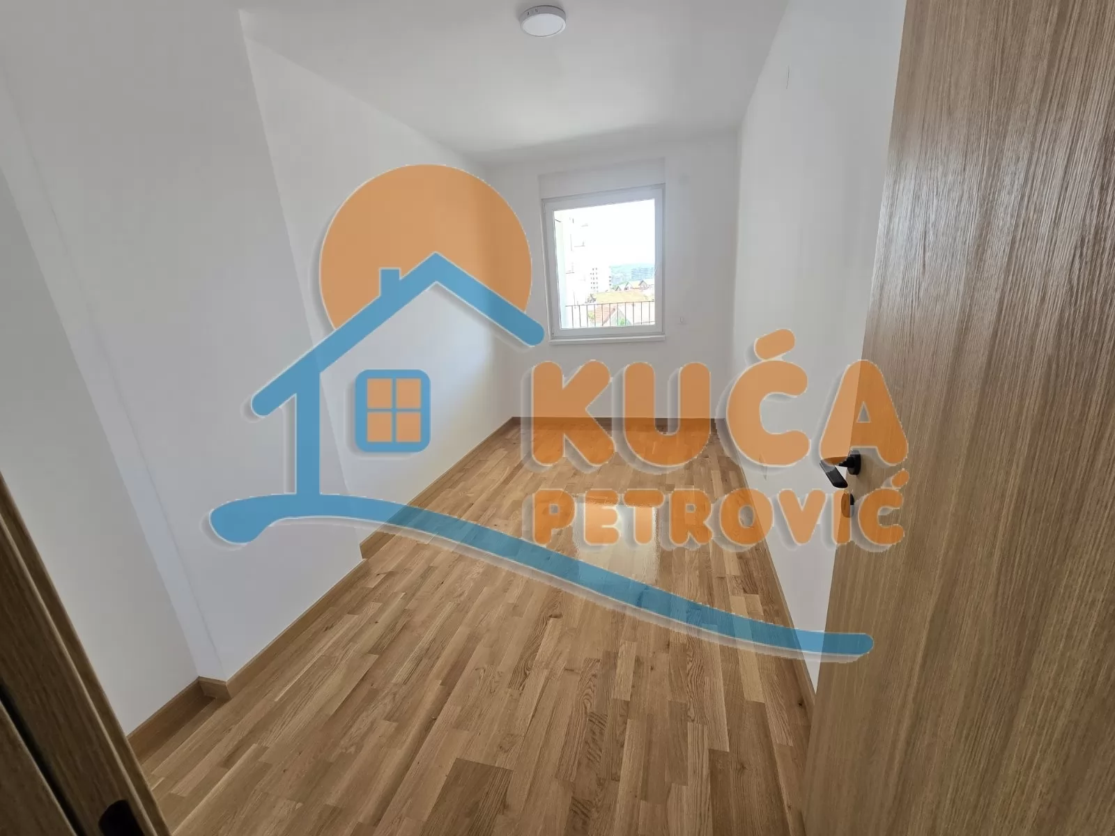 Dvosoban stan, 64 m2, Pantelej, Hadži-Prodanova ID: i-016822 5