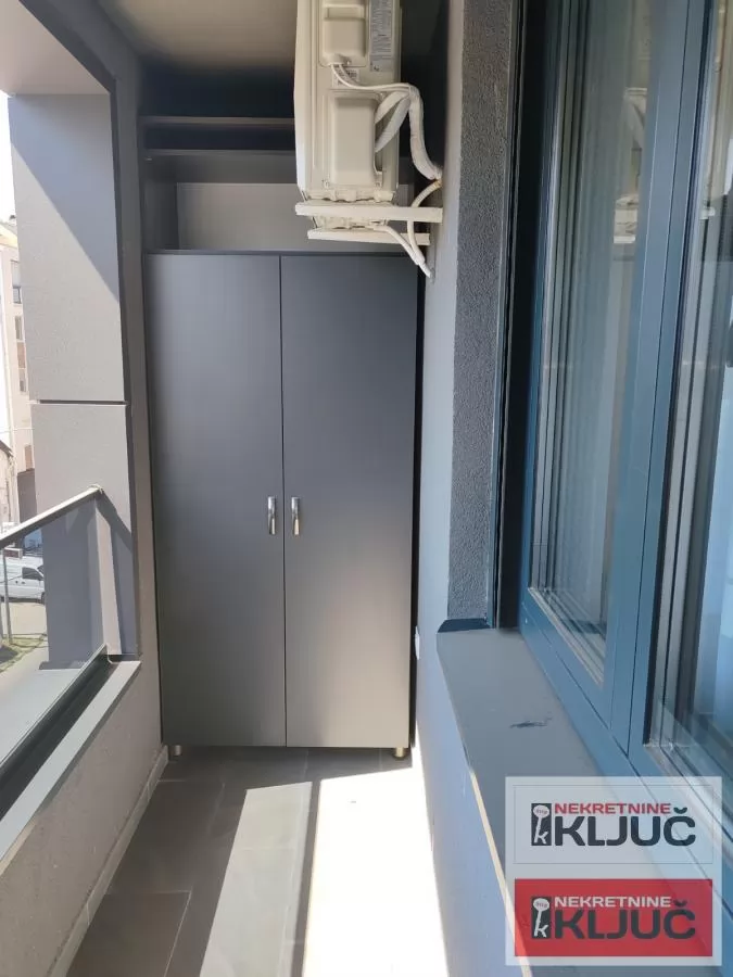 Jednoiposoban stan 39 m², Rotkvarija, Novi Sad, 2. sprat 6