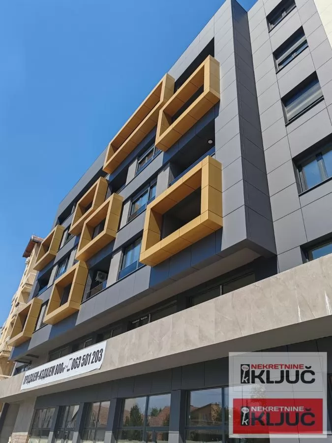 Jednoiposoban stan 39 m², Rotkvarija, Novi Sad, 2. sprat 7