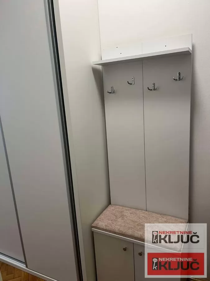 Garsonjera 24 m², Bulevar Oslobođenja, Novi Sad, 1. sprat 5