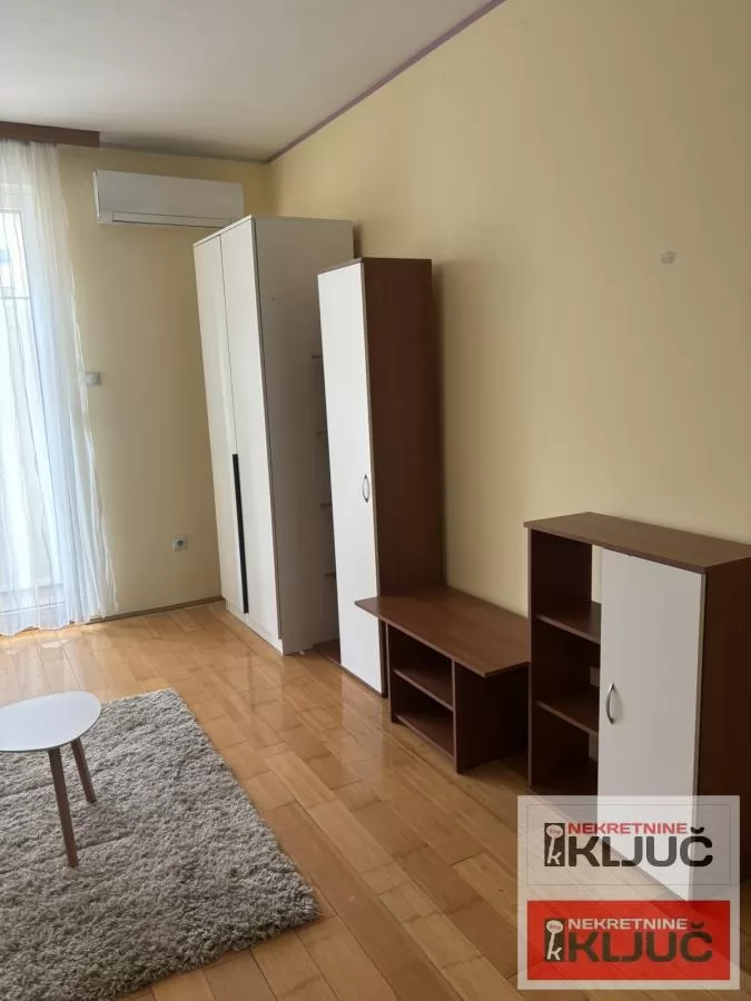 Jednoiposoban stan, 31 m², Rotkvarija, Novi Sad, 1. sprat 5