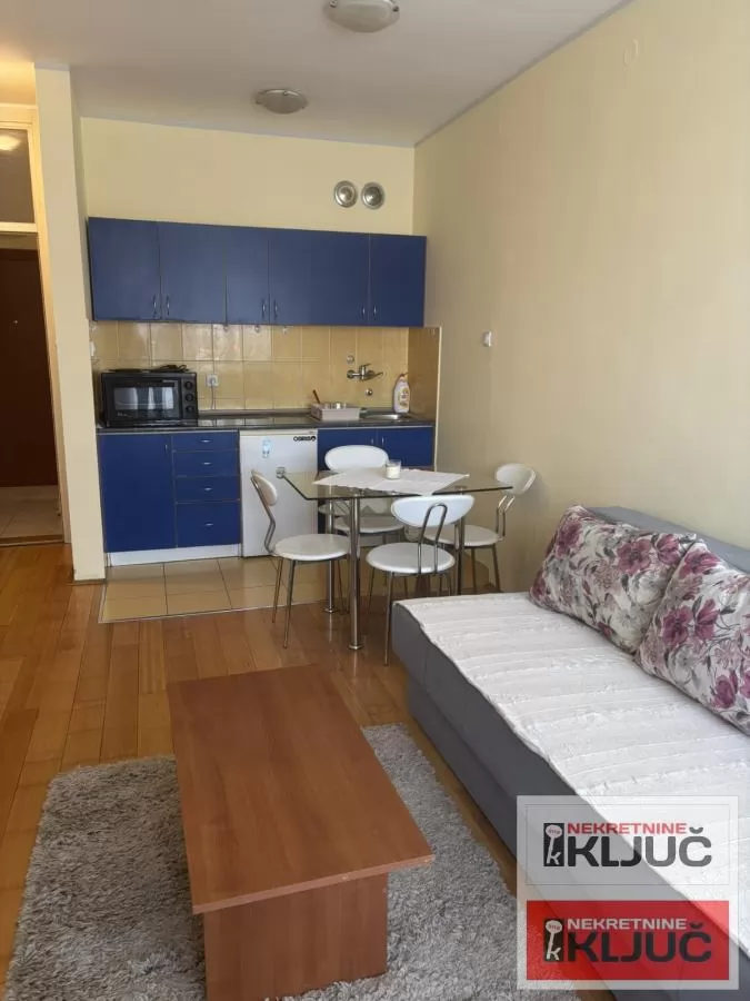 Jednoiposoban stan, 31 m², Rotkvarija, Novi Sad, 1. sprat 6