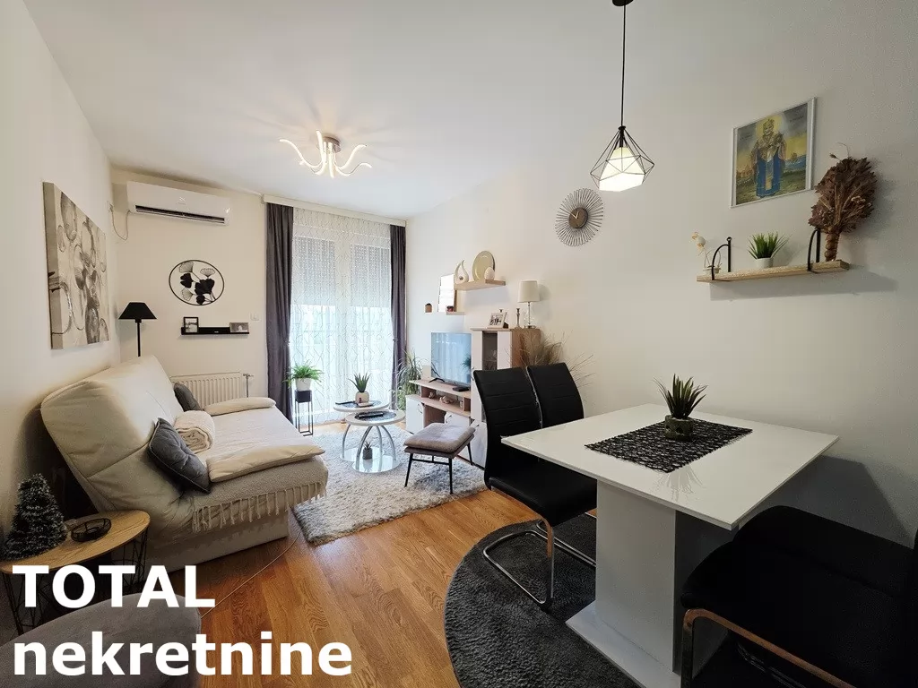 Stan,NOVI SAD,BULEVAR PATRIJARHA PAVLA,kv: 45.00, € 135000, ID: 1102745 4