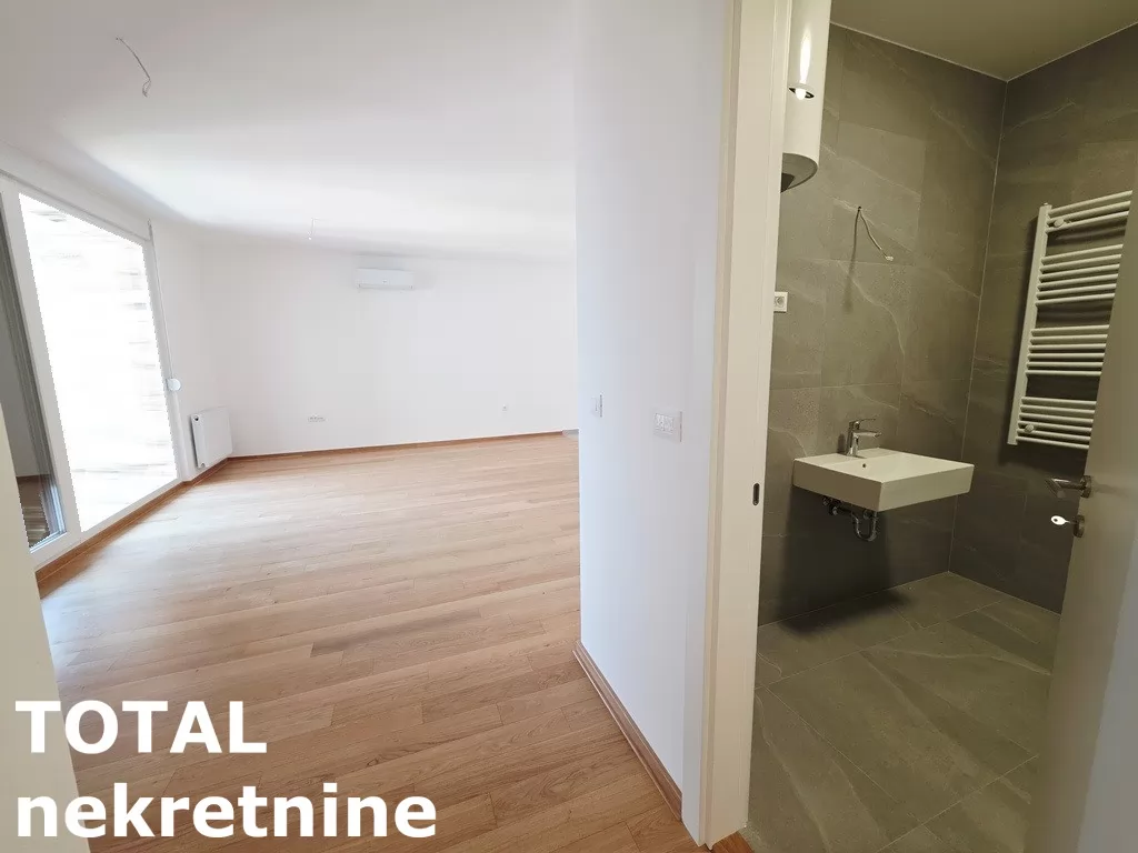 Stan,NOVI SAD,PODBARA,kv: 109.00, € 360400, ID: 1102555 5