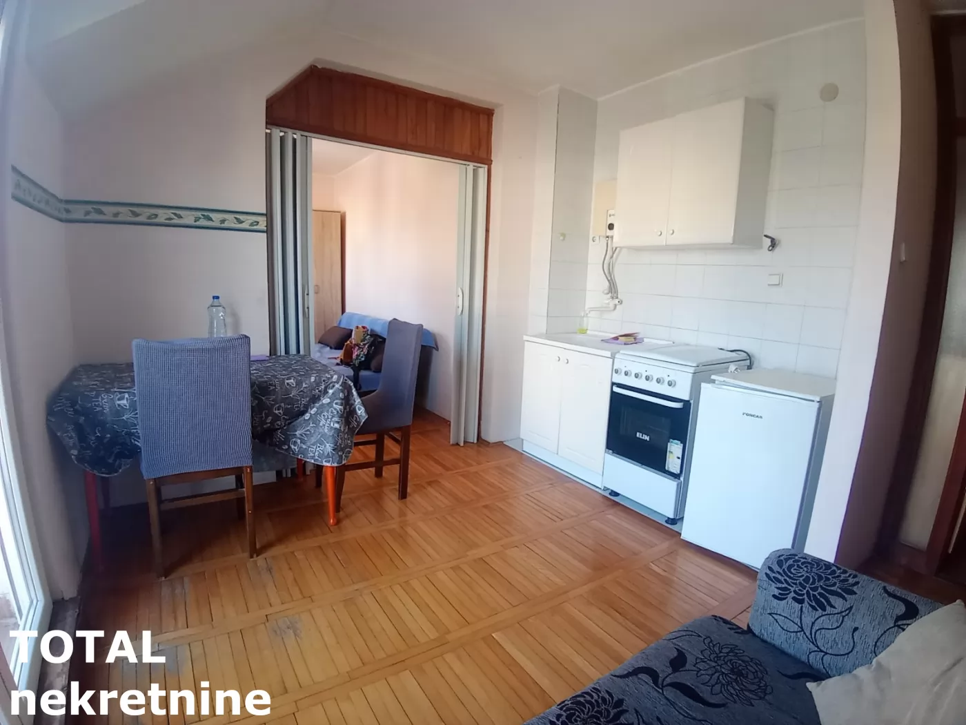 Stanovi,NOVI SAD,SAJAM,kv: 25.00, € 300, ID: 9189916 7
