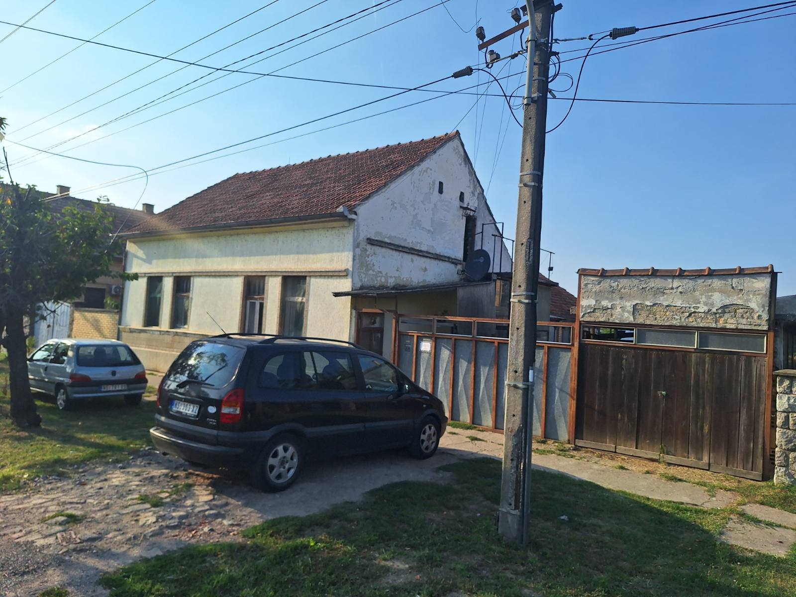 Porodična tipska kuća u Begeču 1
