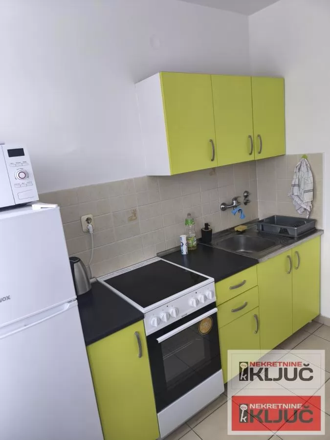 Jednosoban stan 28 m², Bulevar Evrope, Novi Sad 4