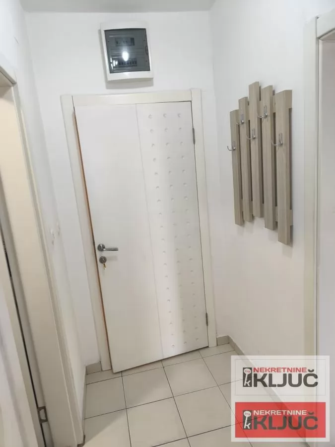 Jednosoban stan 28 m², Bulevar Evrope, Novi Sad 6