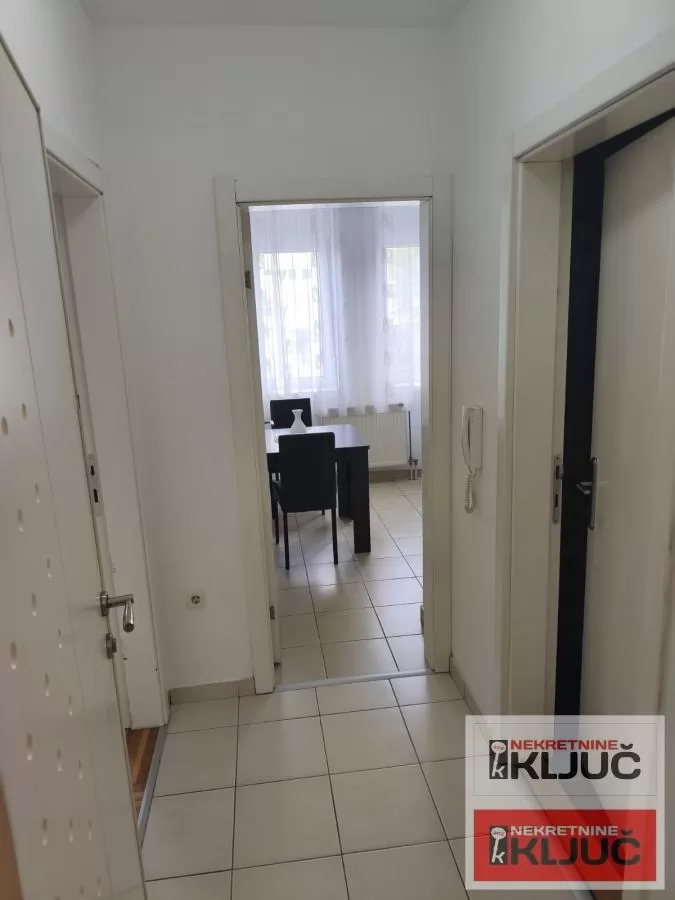 Jednosoban stan 28 m², Bulevar Evrope, Novi Sad 7