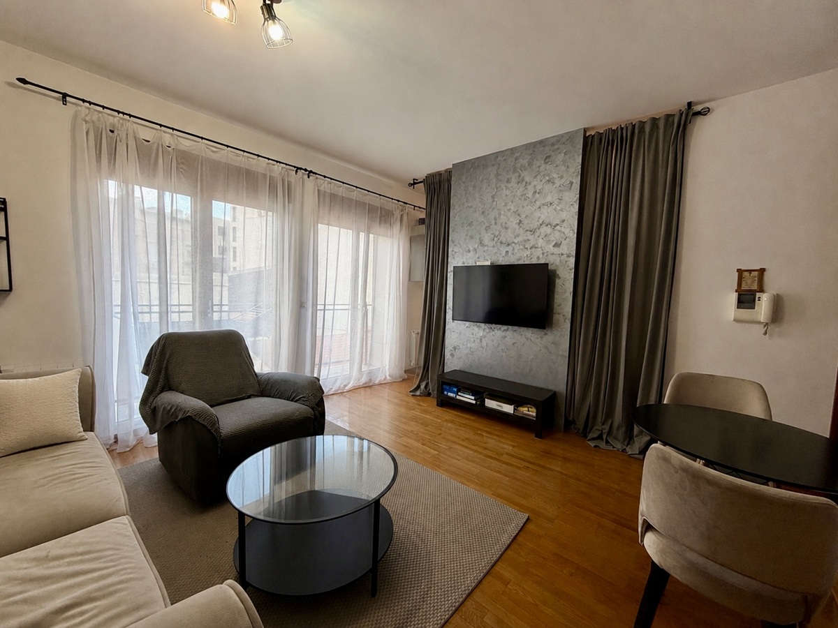 1 5 stan od 37 m² na Vračaru kod Hrama Svetog Save 2
