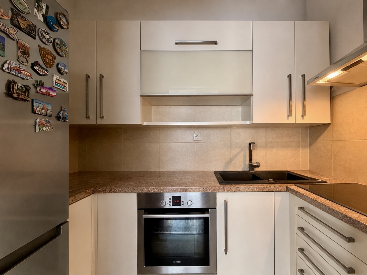 1 5 stan od 37 m² na Vračaru kod Hrama Svetog Save 3