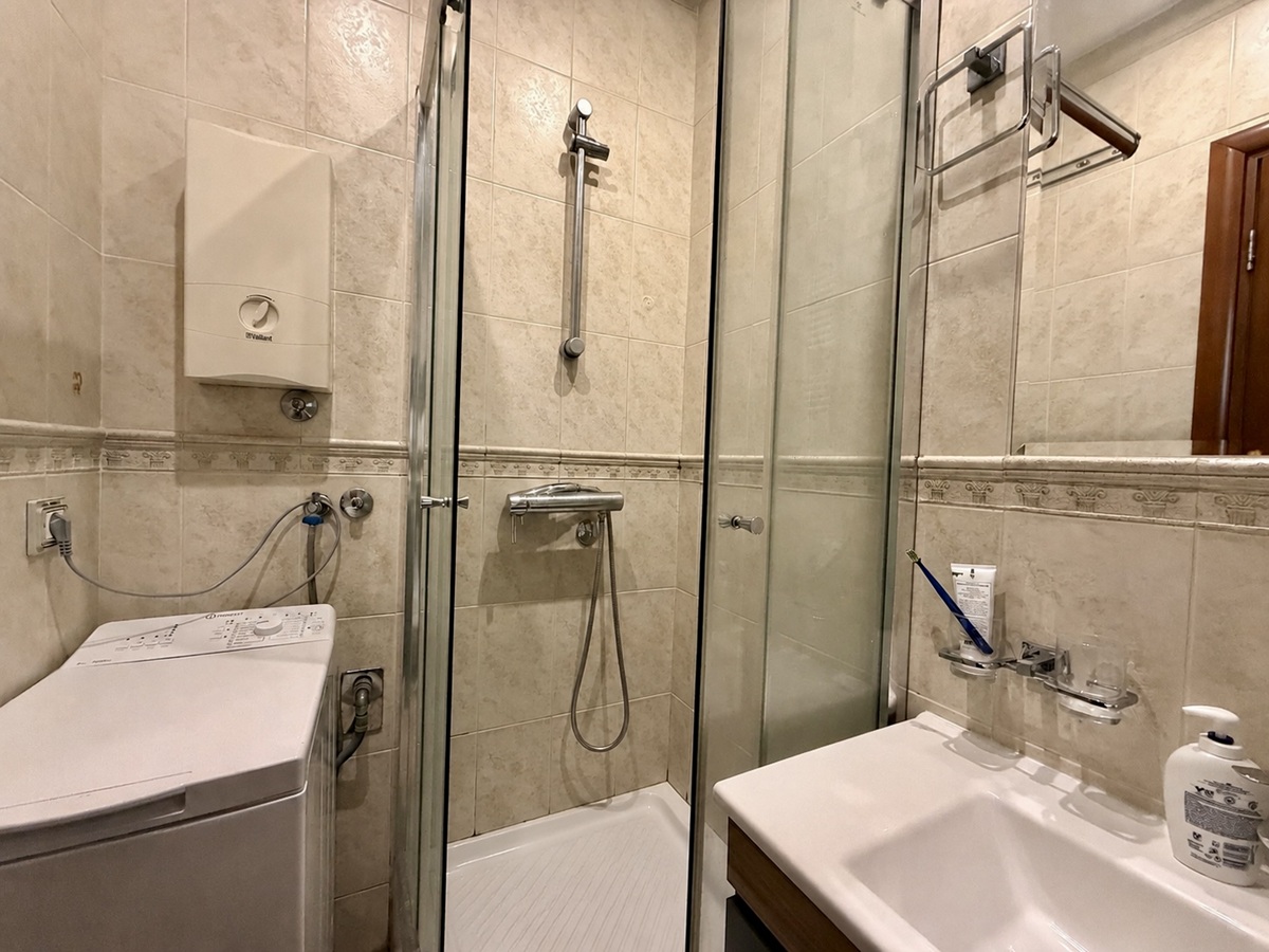 1 5 stan od 37 m² na Vračaru kod Hrama Svetog Save 5