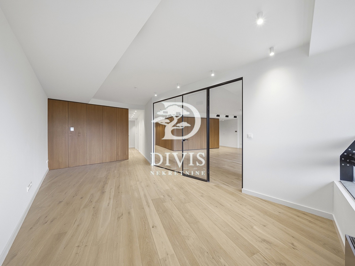 Luks 3 0 stan na Anrićevom vencu  120m2 4