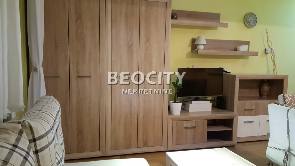 Jednosoban stan, 30 m2, Banatić, Stevana Doronjskog ID: 133331 1