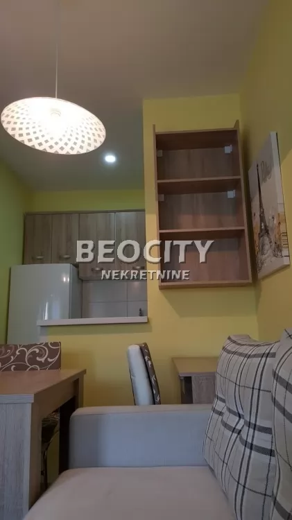 Jednosoban stan, 30 m2, Banatić, Stevana Doronjskog ID: 133331 3