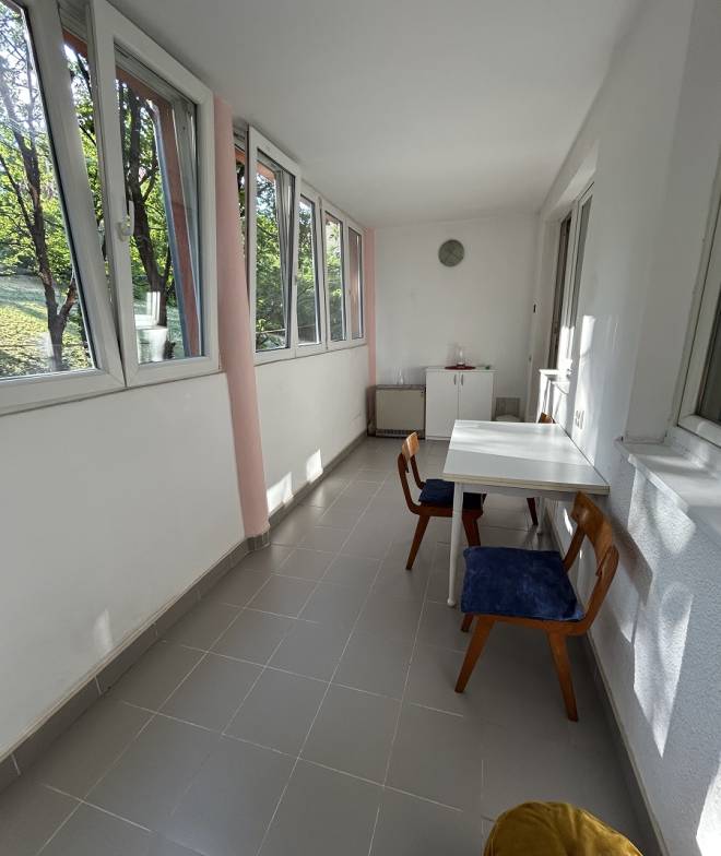 Namešten 1 0 stan na Karaburmi  Pabla Nerude  33m2 5