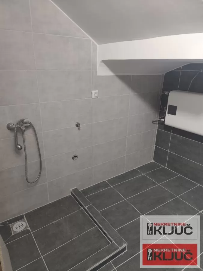 ADICE, 23m2, Garsonjera, Odmah useljiva 5