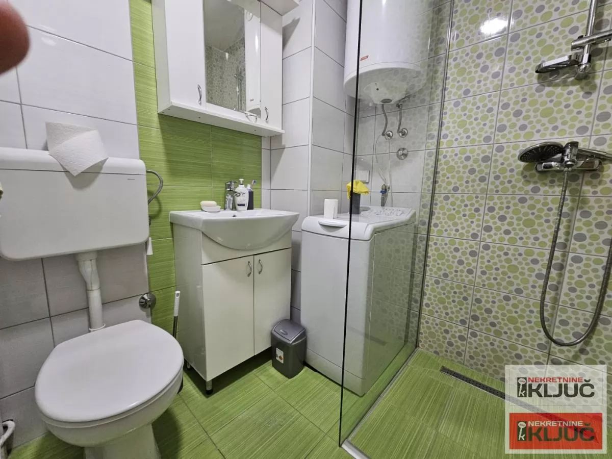 BULEVAR, 33m2, Jednosoban, Namešten 10