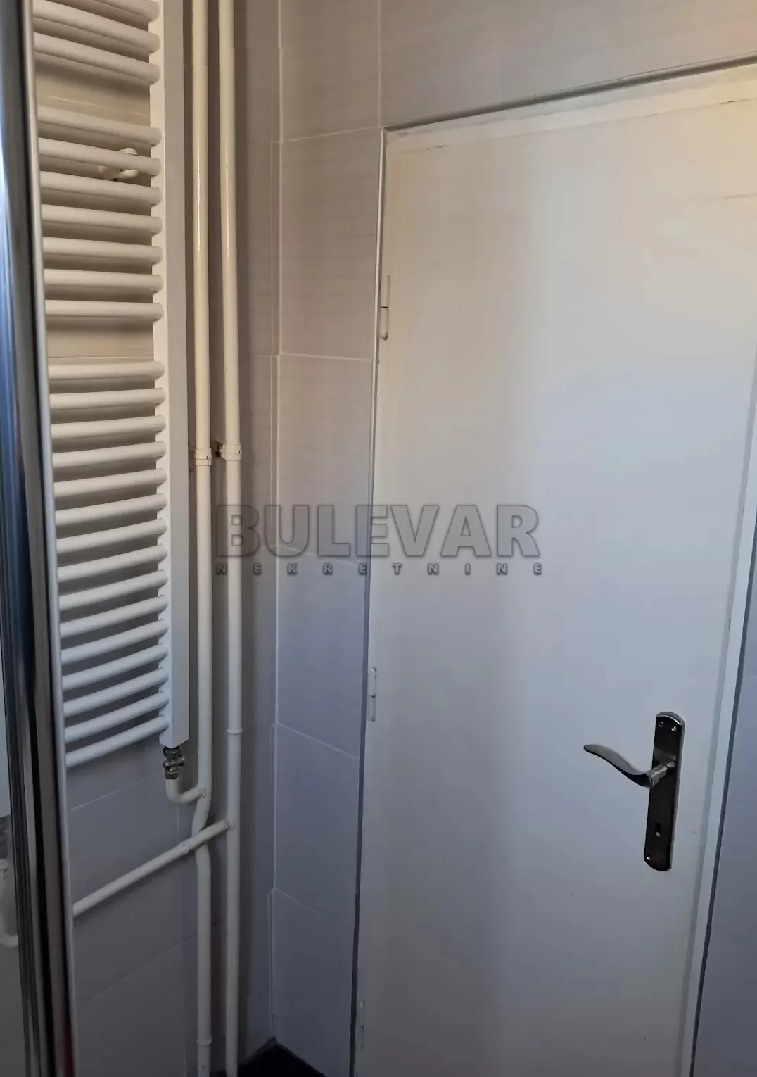 četvorosoban stan, 54 m2, Centar, Nikole Pašića ID: i-016776 10