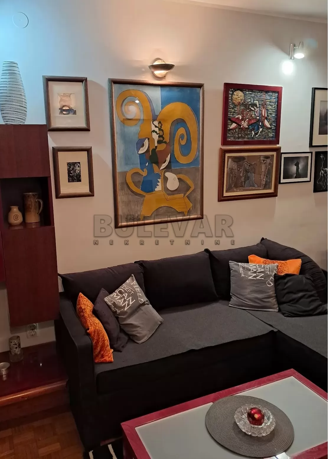 četvorosoban stan, 54 m2, Centar, Nikole Pašića ID: i-016776 3
