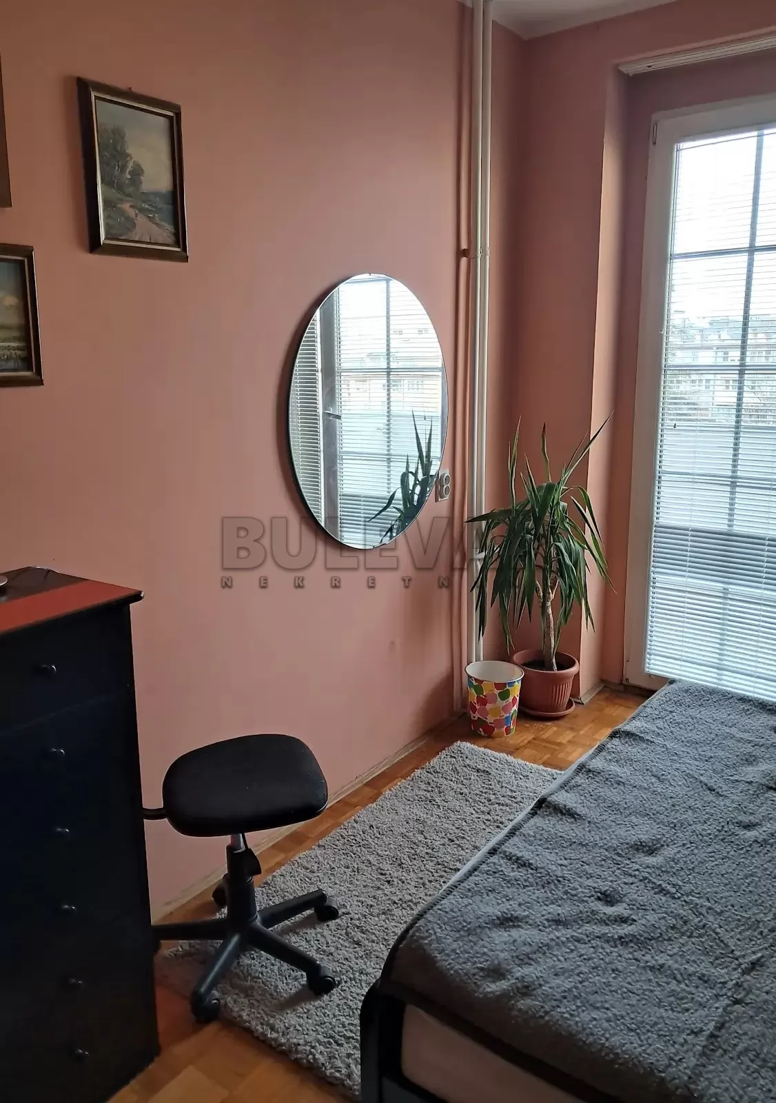 četvorosoban stan, 54 m2, Centar, Nikole Pašića ID: i-016776 4