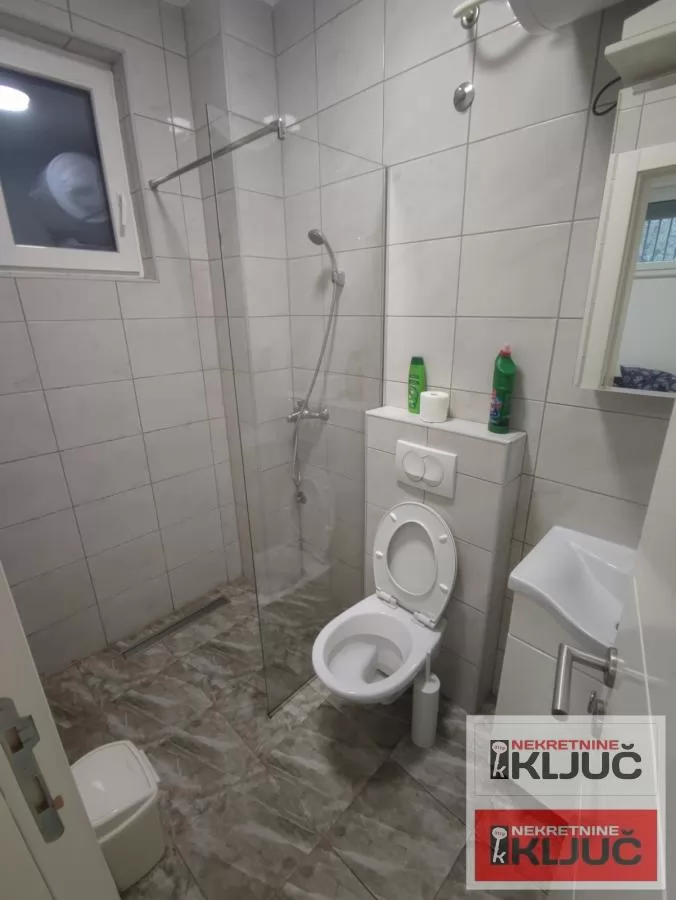 Jednosoban stan u centru Novog Sada, 32 m² 2