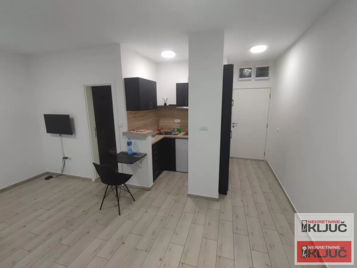 Jednosoban stan u centru Novog Sada, 32 m² 3