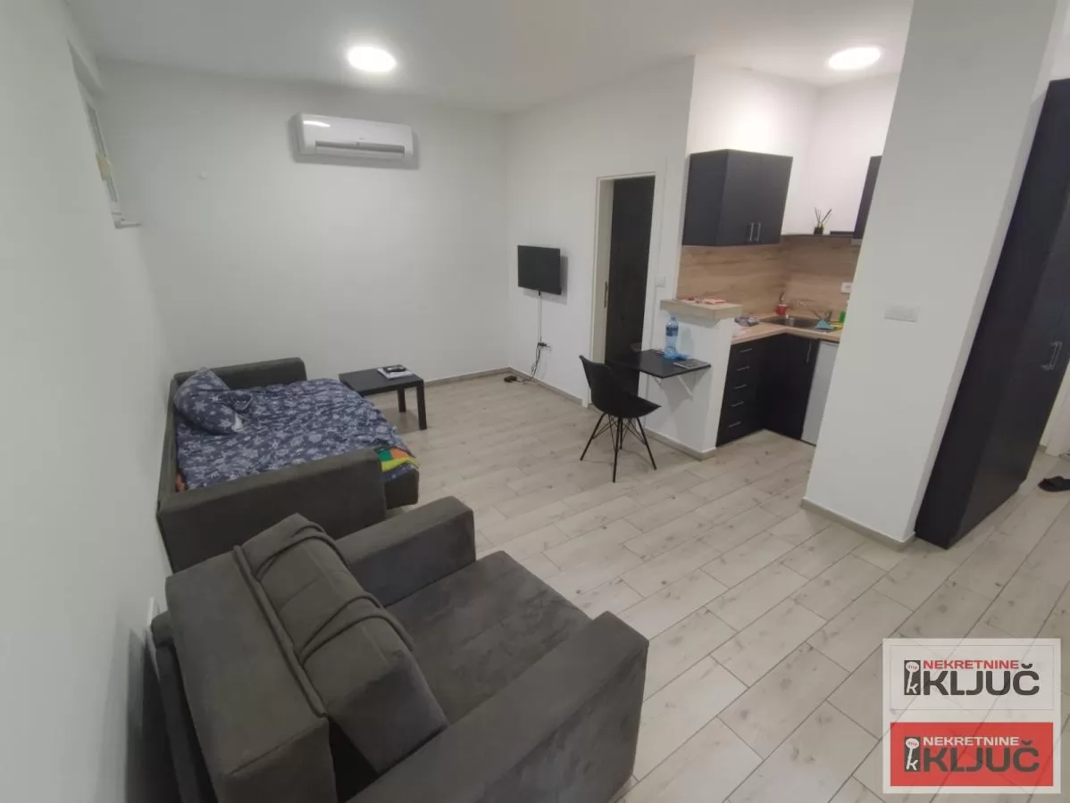 Jednosoban stan u centru Novog Sada, 32 m² 5