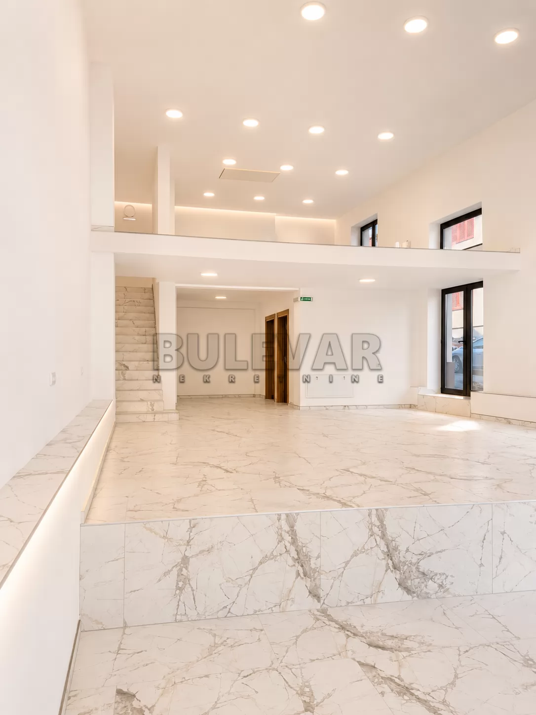 Lokal, 133 m2, Kneza Mihaila ID: i-016765 3