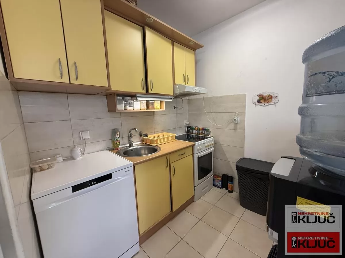 NOVO NASELJE, 61m2, Dvoiposoban, Namešten 4
