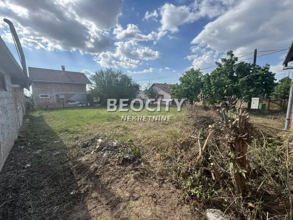 Plac, Ledinci ID: 133299 4