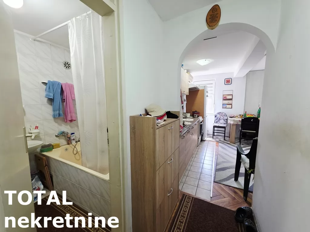 Stan,NOVI SAD,AVIJACIJA,kv: 33.00, € 87000, ID: 1102813 8