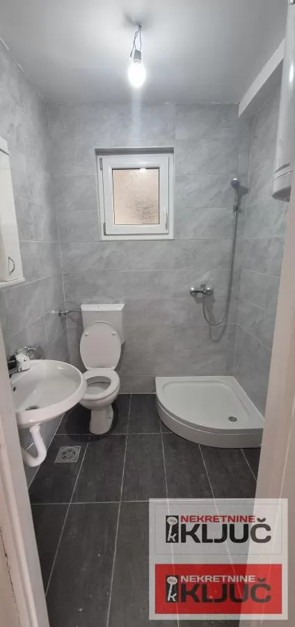 BEOGRADSKI KEJ, 67m2, Dvoiposoban, Odmah useljiv 11