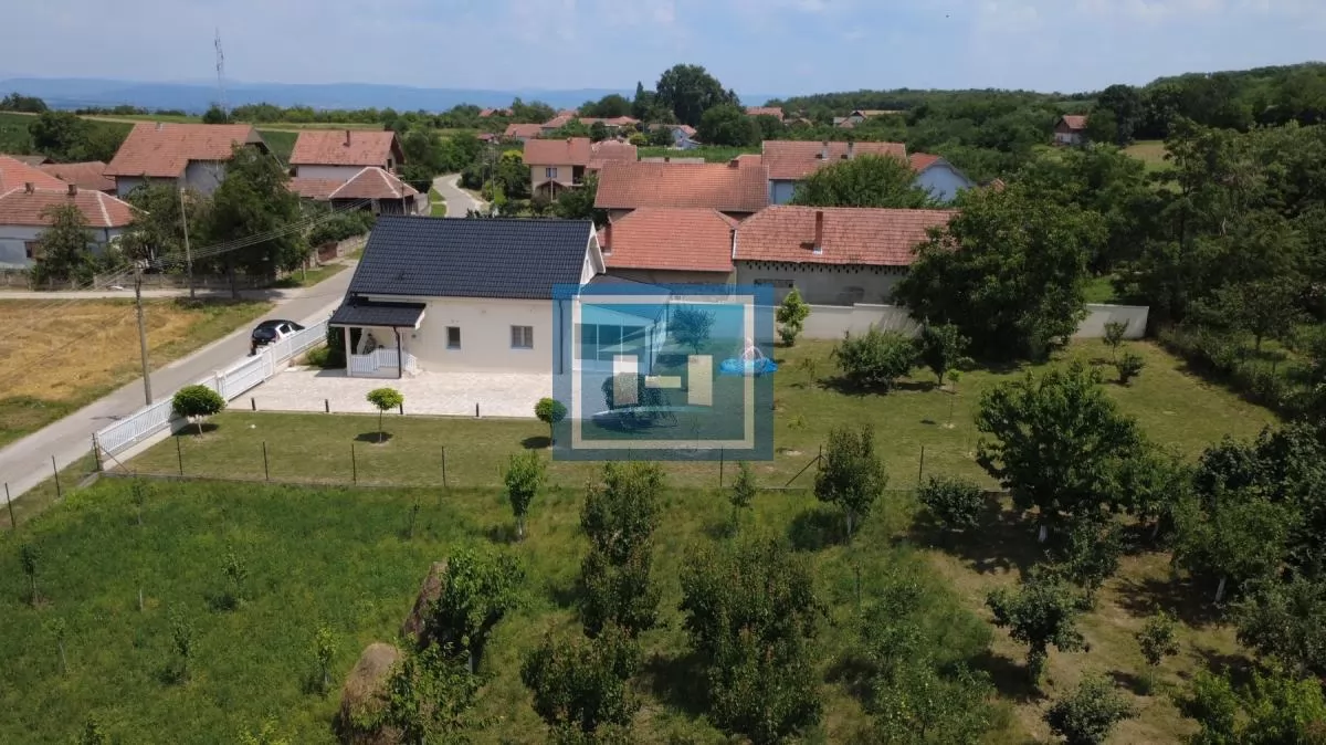 Kuća u koju se useljavate bez ijednog dodatnog ulaganja – luksuz, kvalitet i sigurnost na jednom mestu! 2