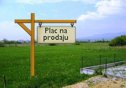 Prodaje se plac sa dve kuce u Pancevu 1