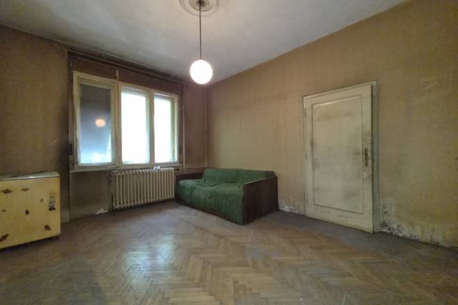 Dvosoban stan u ulici Desanke Maksimović  56m2 4