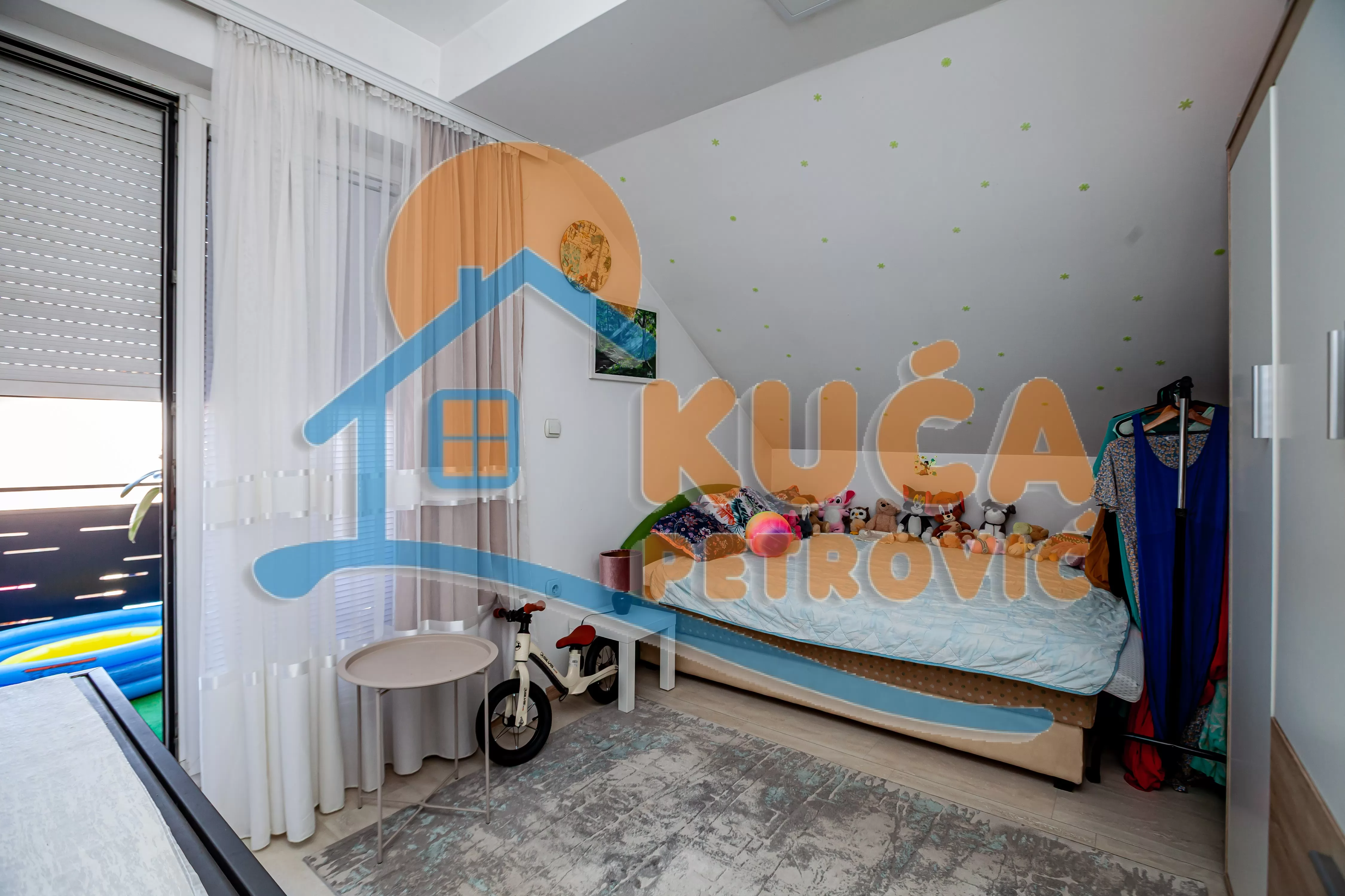 Trosoban stan, 73 m2, Ćele kula, Nevesinjska ID: p-016845 12