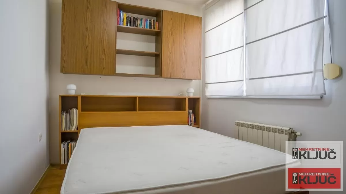 SAJMIŠTE, 42m2, Jednoiposoban, Namešten 5