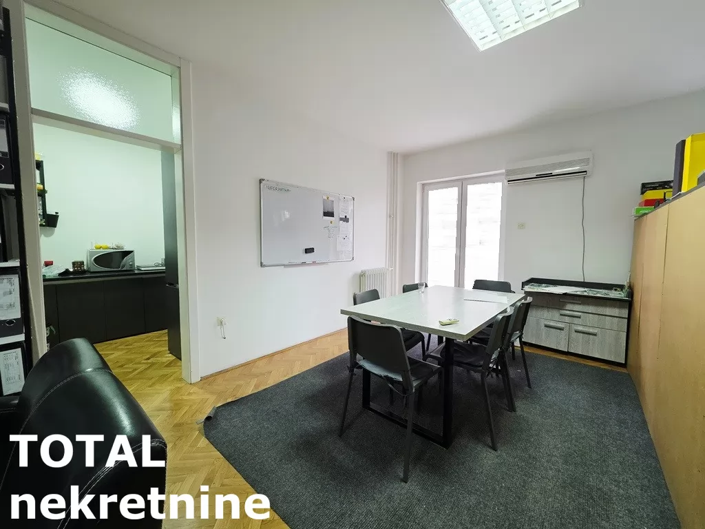 Stan,NOVI SAD,CENTAR,kv: 73.00, € 292000, ID: 1102780 2
