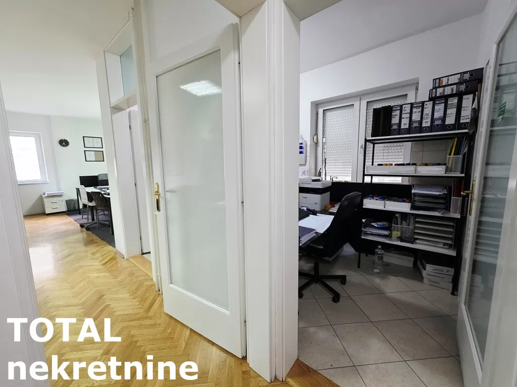 Stan,NOVI SAD,CENTAR,kv: 73.00, € 292000, ID: 1102780 6