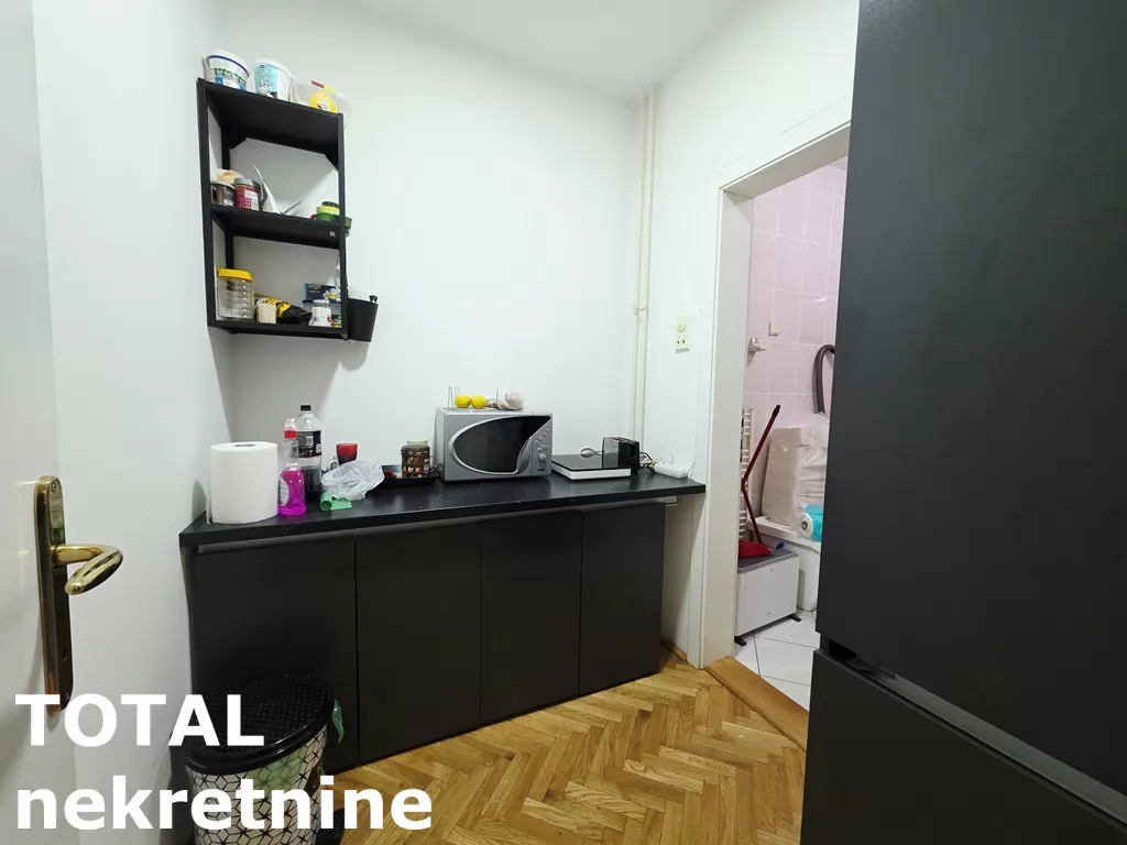 Stan,NOVI SAD,CENTAR,kv: 73.00, € 292000, ID: 1102780 8