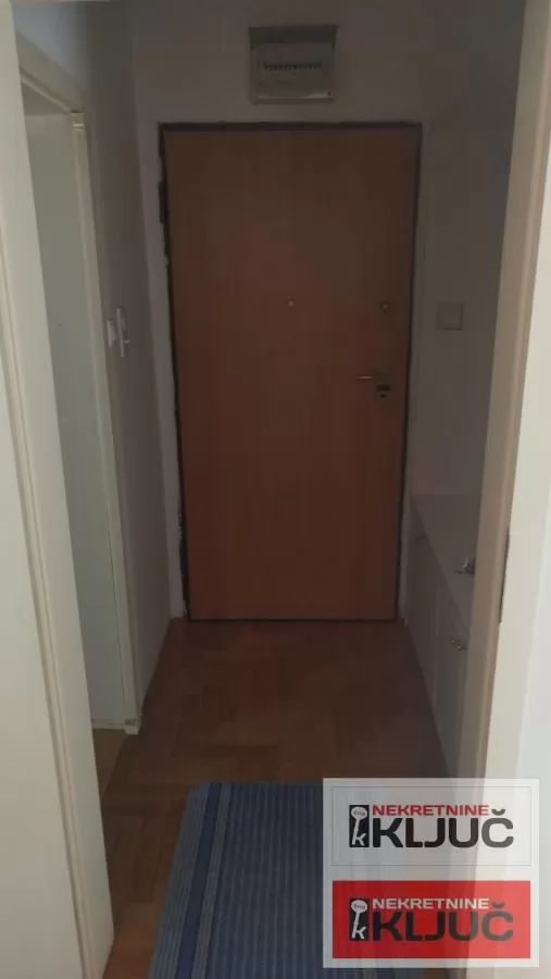Valentina Vodnika,jednosoban stan od 15.jula 8