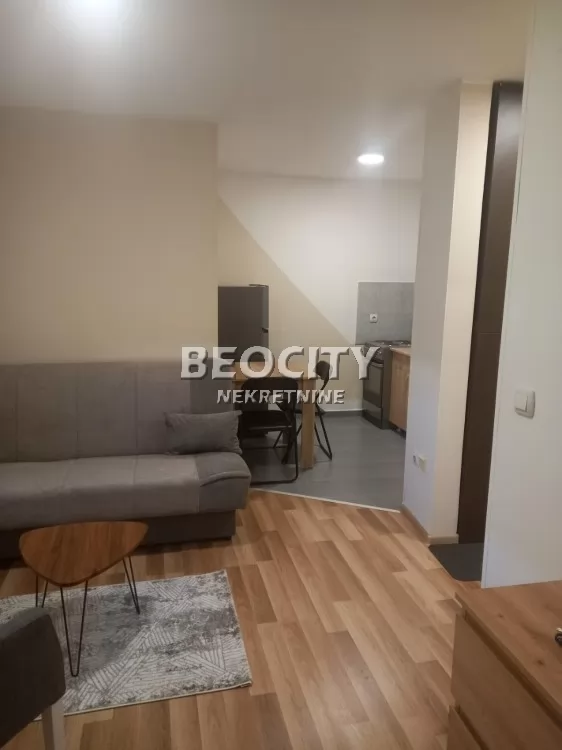 Dvosoban stan, 30 m2, Adamovićevo naselje, Bulevar Evrope ID: 133546 3