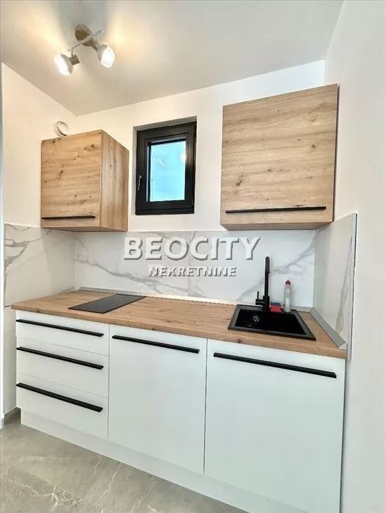 Dvosoban stan, 45 m2, Vukov spomenik, Banjska ID: 133000 2